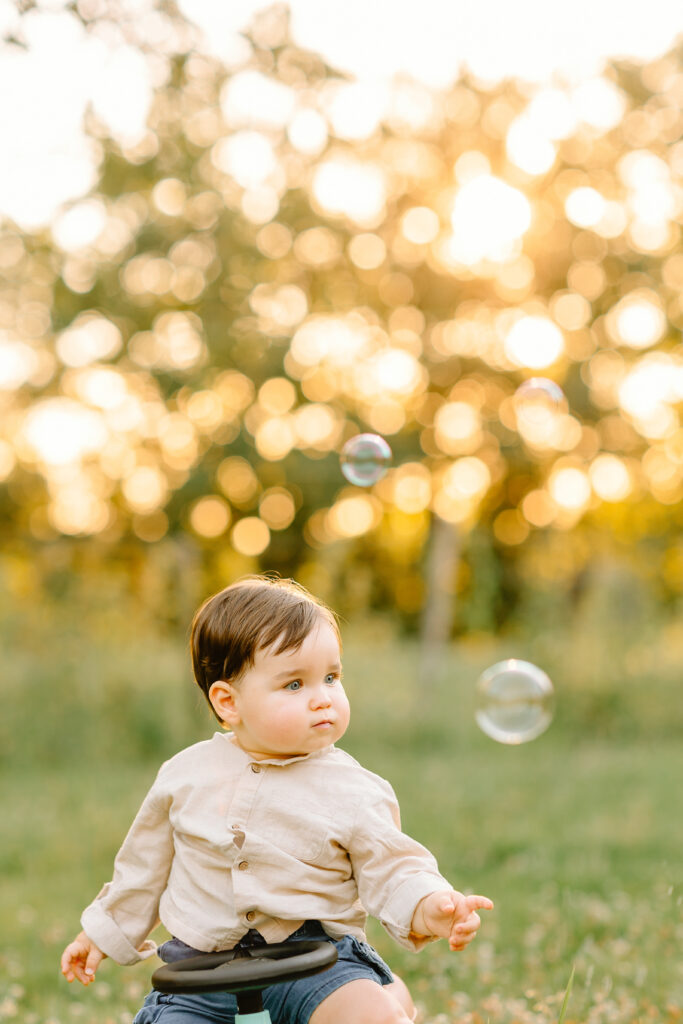 Golden hour en Bourgogne : le secret des plus belles photos de couple